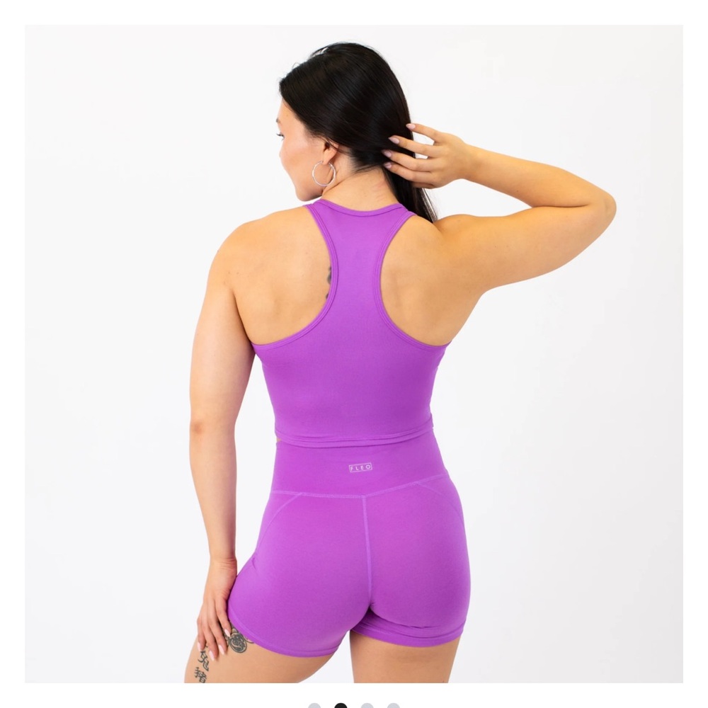 Fleo Heather Neon Purple 3 piece set: sports bra, shorts, racerback top, size M - Picture 4 of 5